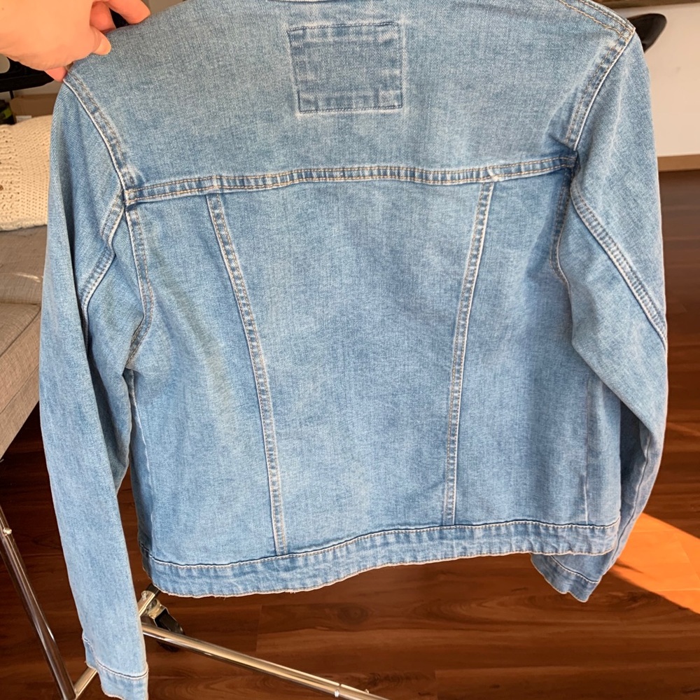 Denim jacket - Picture 2 of 3
